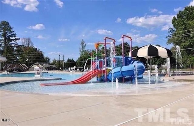 63 Crawford Parkway, Clayton, NC 27520