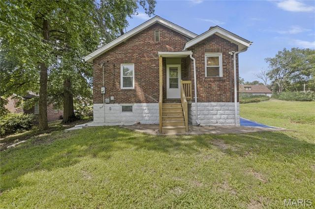 1272 Pennsylvania Avenue, St Louis, MO 63130