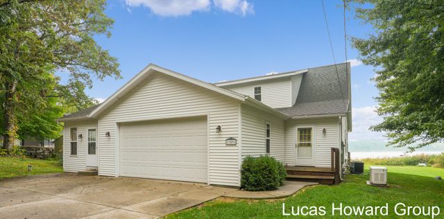 11591 Wabasis Lake Drive Ne, Oakfield Twp, MI 48838