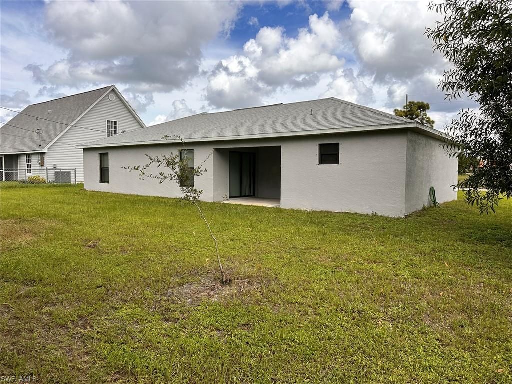 2212 SW Santa Barbara PL, CAPE CORAL, FL 33991 — photo 3