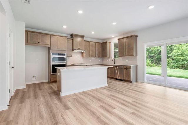 125 Serenade Creek Road, Mcdonough, GA 30252