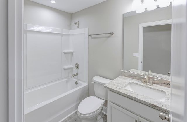 911 N Lemacks Street, Walterboro, SC 29488