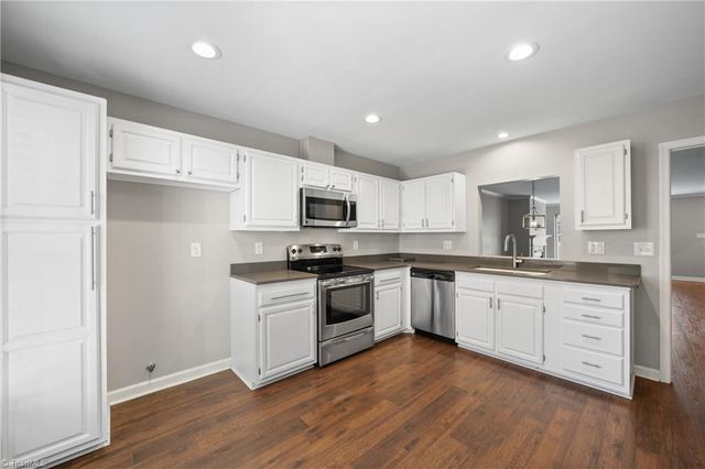 203 W Bank Street, Winston-salem, NC 27101