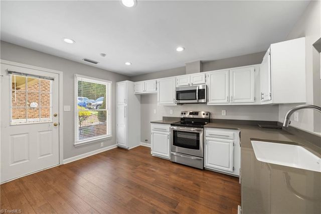 203 W Bank Street, Winston-salem, NC 27101