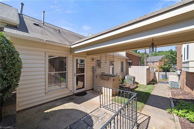 203 W Bank Street, Winston-salem, NC 27101
