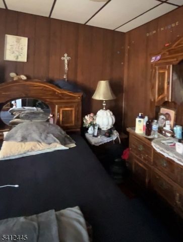 838 Martin St, Elizabeth City, NJ 07201