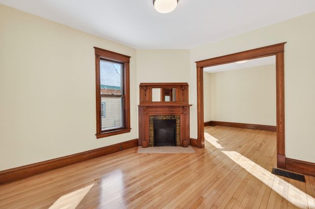 2302 Brewster Street, Saint Paul, MN 55108