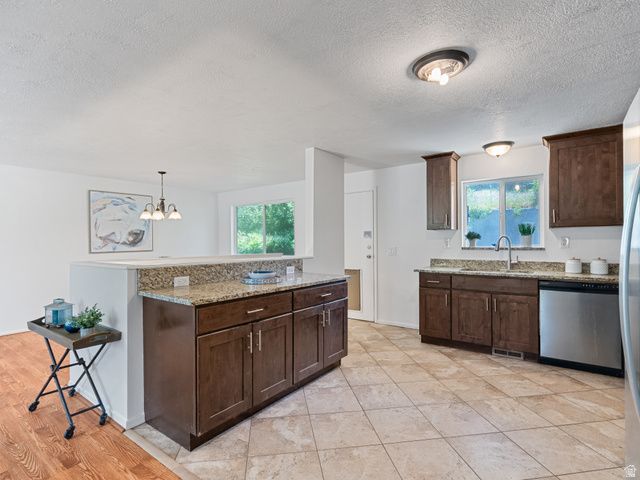 2990 E 3900 S, Holladay, UT 84124