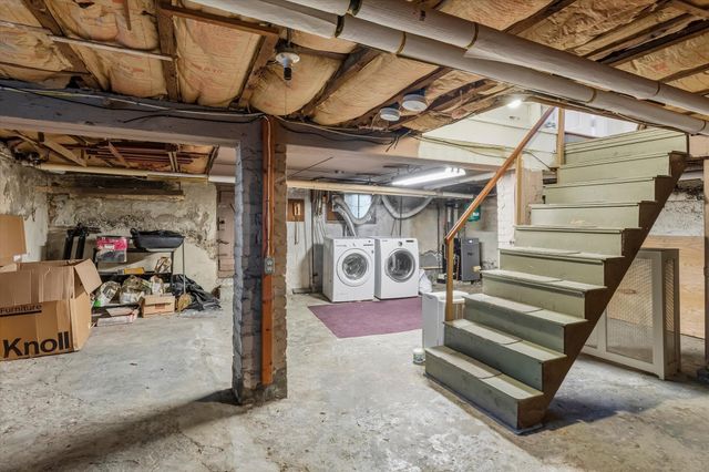 306 Edge Hill Road 2, Milton, MA 02186