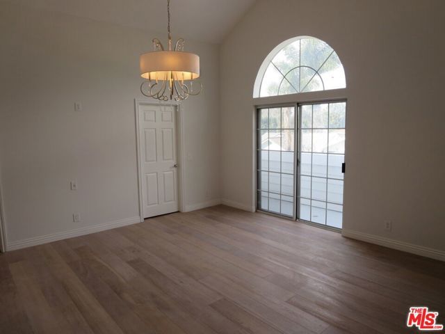 18232 ROSITA Street, Tarzana (los Angeles), CA 91356