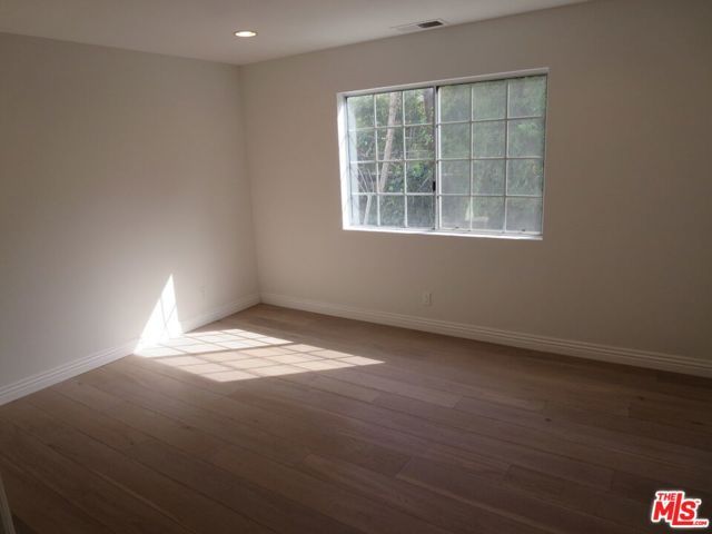 18232 ROSITA Street, Tarzana (los Angeles), CA 91356
