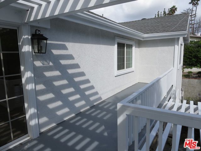18232 ROSITA Street, Tarzana (los Angeles), CA 91356