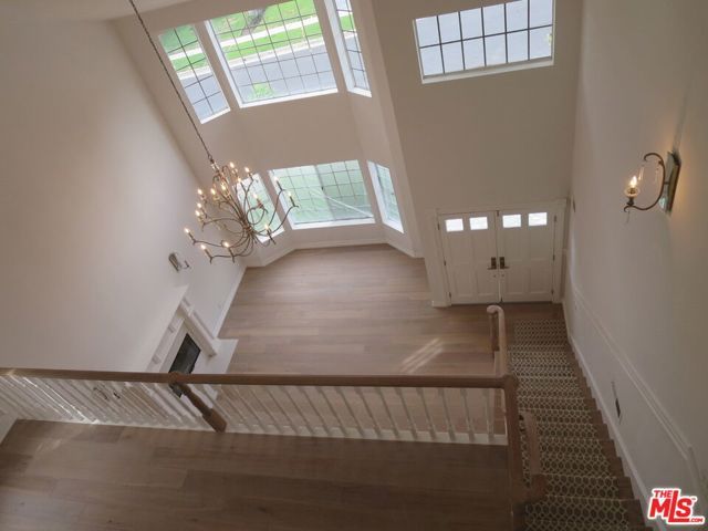 18232 ROSITA Street, Tarzana (los Angeles), CA 91356