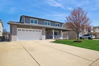 1109 S Lavergne Drive, Mount Prospect, IL 60056