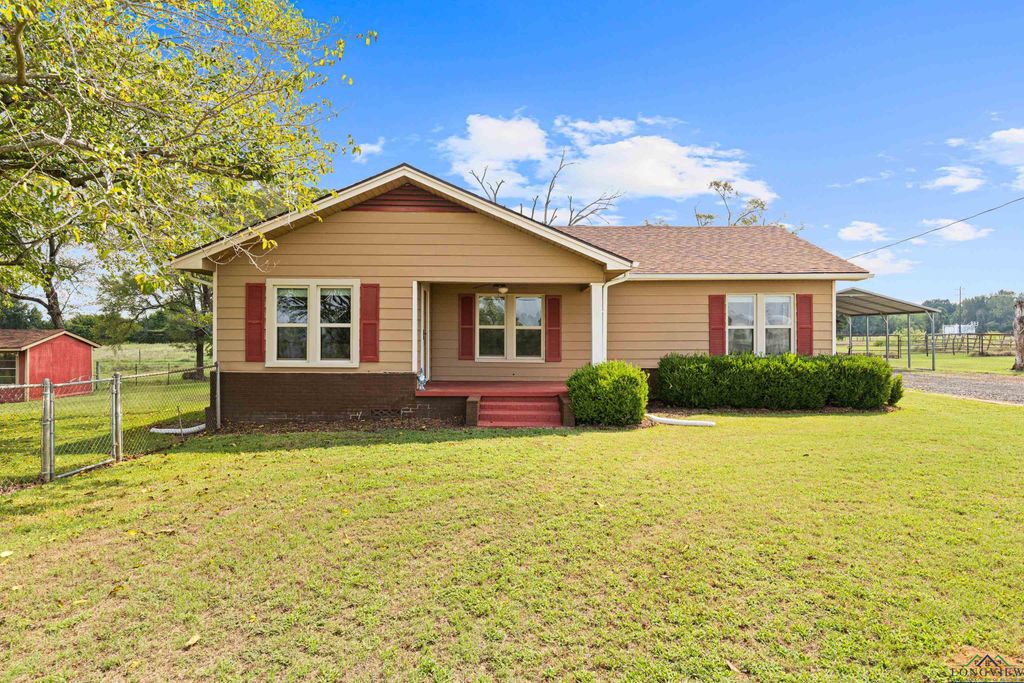 16152 FM 1716, Henderson, TX 75652