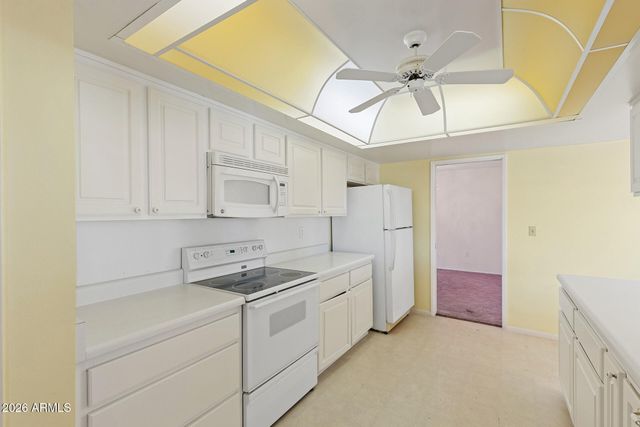 10606 W EL CAPITAN Circle, Sun City, AZ 85351