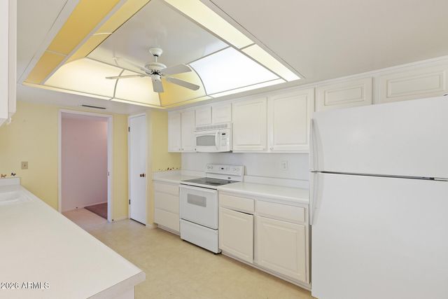 10606 W EL CAPITAN Circle, Sun City, AZ 85351