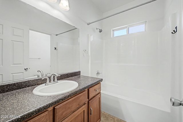 15241 S CHERRY HILLS Drive, Arizona City, AZ 85123