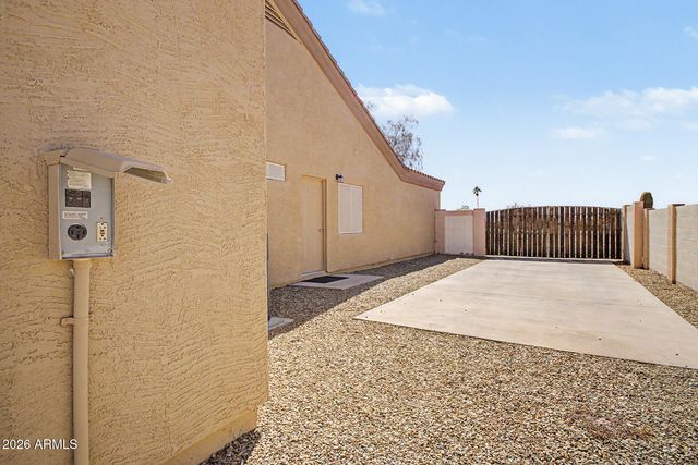 15241 S CHERRY HILLS Drive, Arizona City, AZ 85123