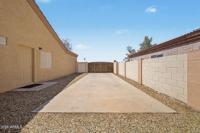 15241 S CHERRY HILLS Drive, Arizona City, AZ 85123