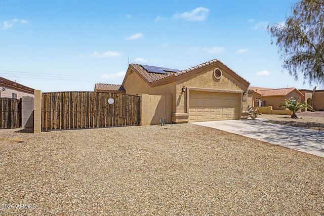 15241 S CHERRY HILLS Drive, Arizona City, AZ 85123
