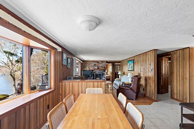 125 Herring Pond Rd, Plymouth, MA 02360