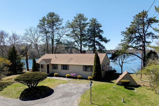 125 Herring Pond Rd, Plymouth, MA 02360