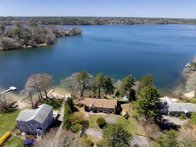 125 Herring Pond Rd, Plymouth, MA 02360