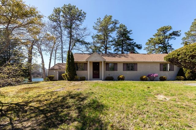 125 Herring Pond Rd, Plymouth, MA 02360