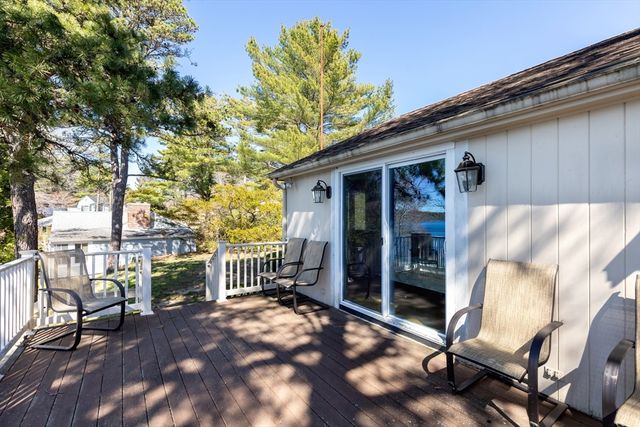 125 Herring Pond Rd, Plymouth, MA 02360