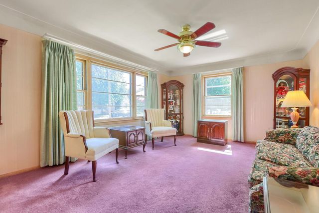1324 Buchanan Street NE, Minneapolis, MN 55413