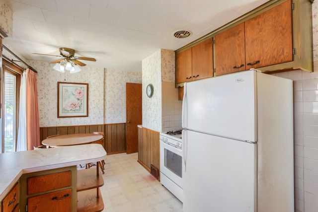 1324 Buchanan Street NE, Minneapolis, MN 55413