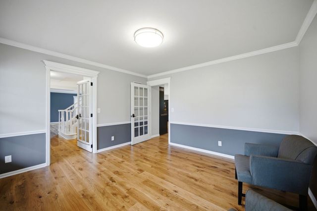 7N660 Cloverfield Circle, St. Charles, IL 60175