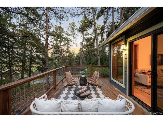 8129 S Columbine Dr, Morrison, CO 80465