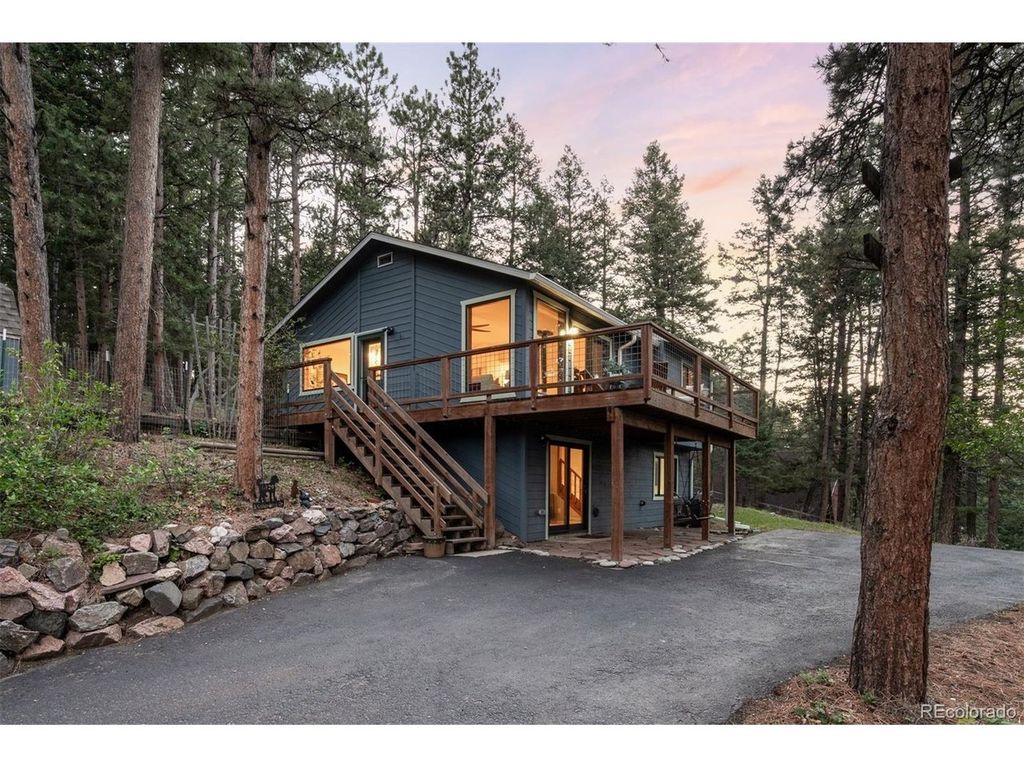 8129 S Columbine Dr, Morrison, CO 80465