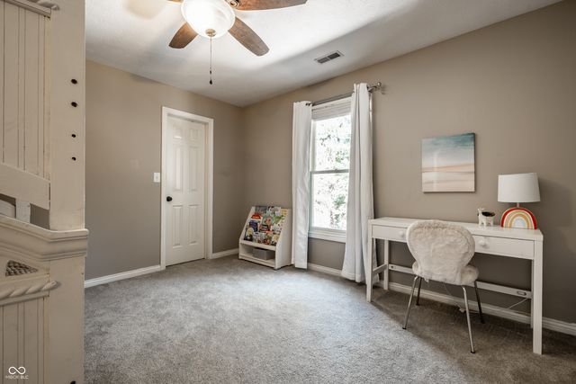 1498 Pondview, Carmel, IN 46032