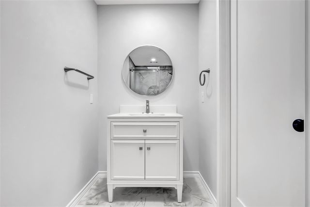 7 Briar Dale Court A, Houston, TX 77027