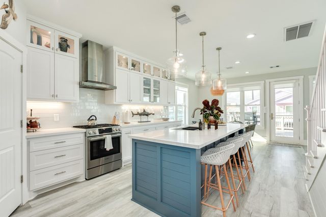 16702 Montego Way, Jamaica Beach, TX 77554