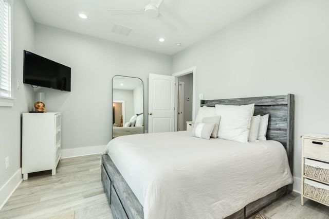 16702 Montego Way, Jamaica Beach, TX 77554