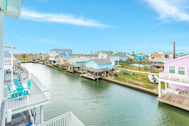 16702 Montego Way, Jamaica Beach, TX 77554