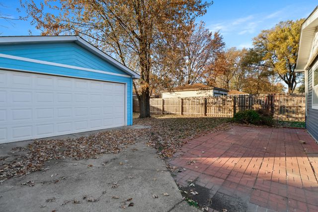 8132 Sycamore Avenue, Highland, IN 46322