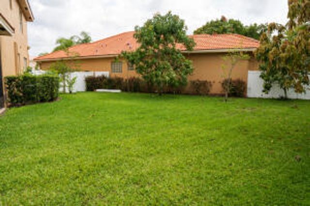 6524 Compass Rose Court, West Palm Beach, FL 33411