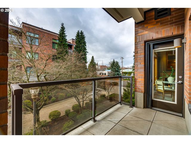 300 W 8TH St W 236E, Vancouver, WA 98660