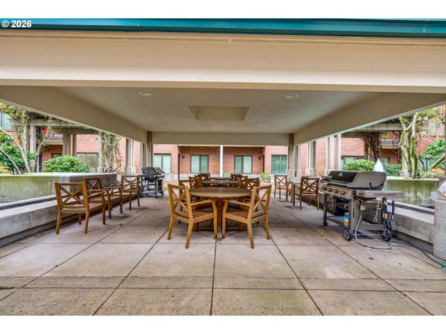 300 W 8TH St W 236E, Vancouver, WA 98660