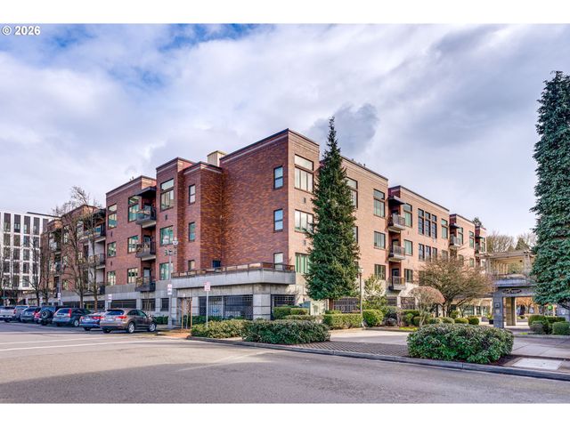 300 W 8TH St W 236E, Vancouver, WA 98660