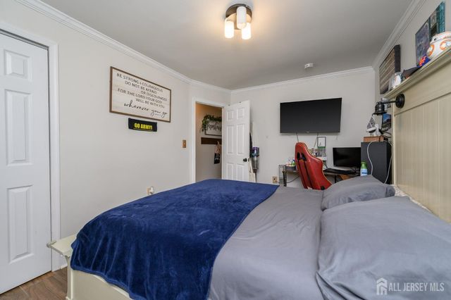86 Leber Avenue, Carteret, NJ 07008