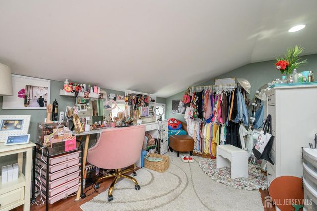 86 Leber Avenue, Carteret, NJ 07008