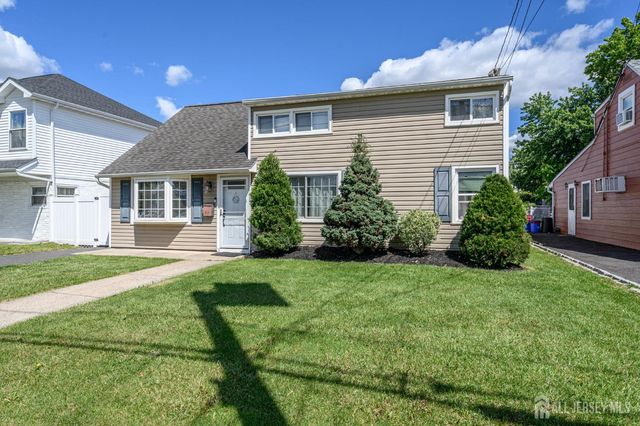 86 Leber Avenue, Carteret, NJ 07008