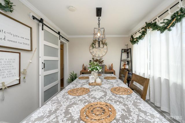 86 Leber Avenue, Carteret, NJ 07008