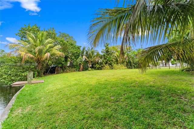 1031 NW 21st Street, Fort Lauderdale, FL 33311